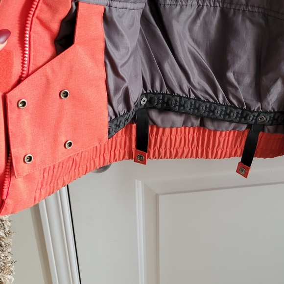 Orange DC Winter Coat (S) - Picture 11 of 12